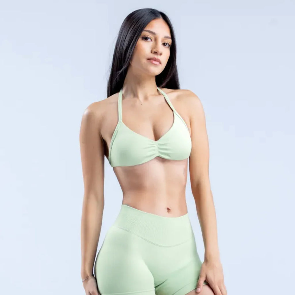 Sporta krūšturis ar apkakli muguras daļā